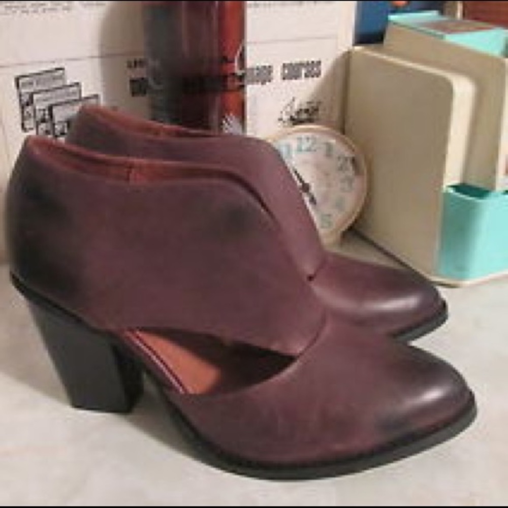 Free people deep v shoes